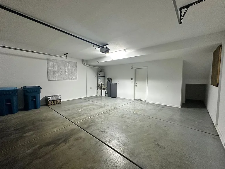 1571 Plaza Centre Dr #102 — Photo 13