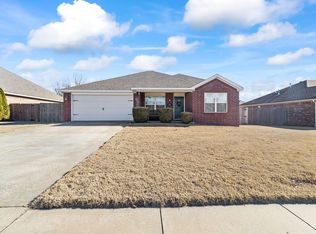 4567 Cory St, Springdale, AR 72762