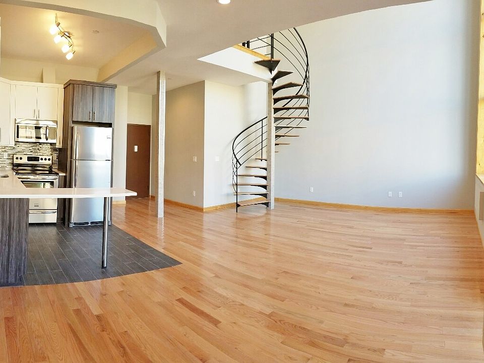 1st image of 1418 31st St #D3