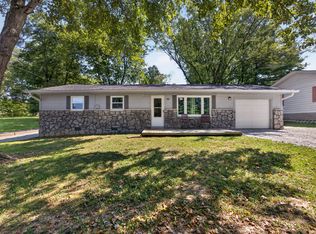 102 Juliet Ln, Bedford, IN 47421