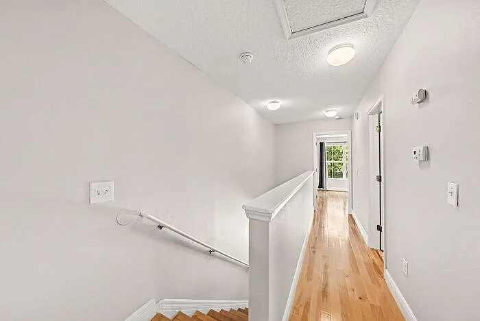 8106 Silent Creek Dr — Photo 13