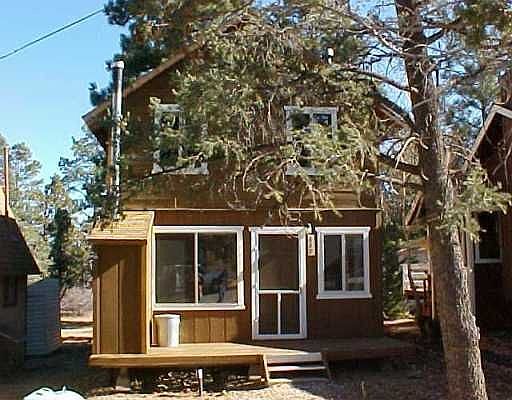 Cute Mountain Retreat