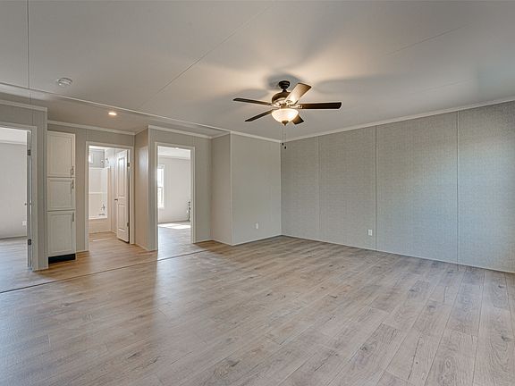 4th image of 3060 Cochise Ct