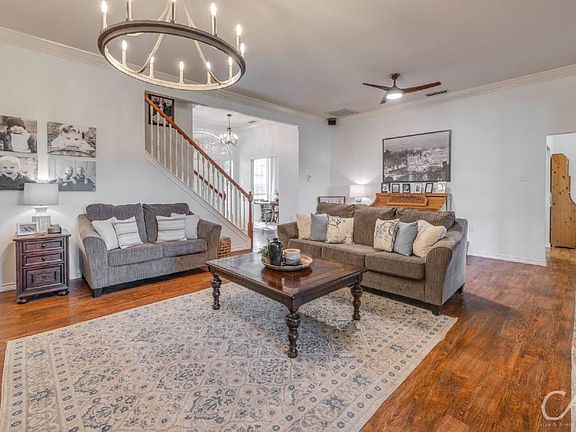 4th image of 6358 Dominion Ct