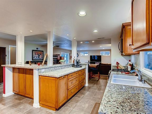5th image of 4772 Mount Bigelow Dr