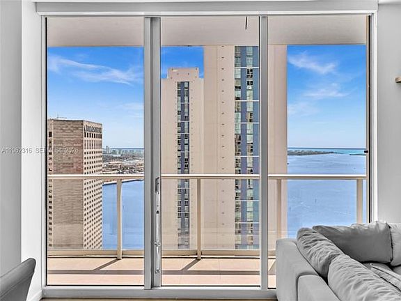 2nd image of 300 S Biscayne Blvd APT 2916