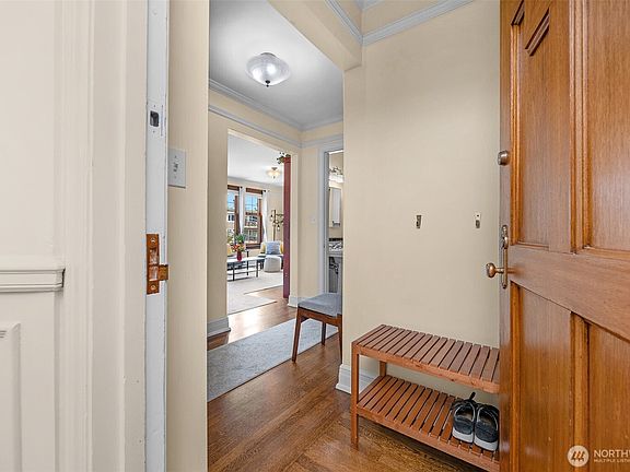 5th image of 405 Prospect Street #102