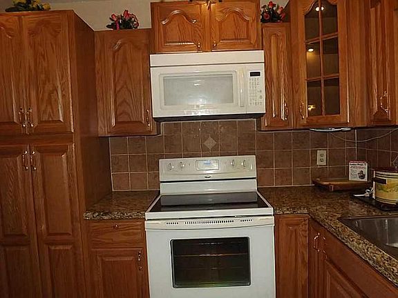 2nd image of 5300 Washington St #502U
