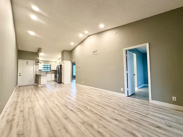 2800 Palmwood Ter #2210 — Photo 7