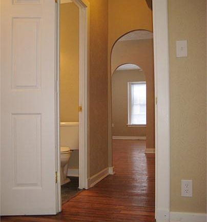5th image of 601 W Lasalle Ave APT A3