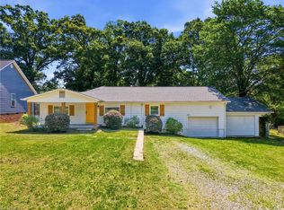 2104 Sheldon Rd, Greensboro, NC 27405