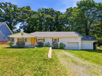 2104 Sheldon Rd, Greensboro, NC, 27405
