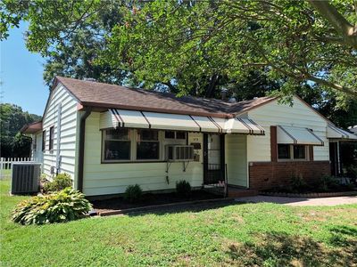 678 Spooner Rd, Virginia Beach, VA, 23462