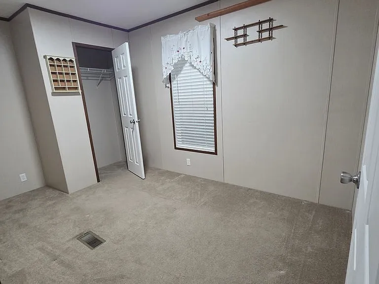 17400 Dustin Ln #1160-W — Photo 6