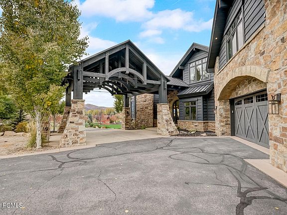 3rd image of 4400 N Ranch Creek Ln