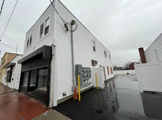 1344 New York Ave APT 2, Huntington Station, NY 11746