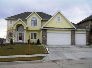 4711 Coffey St, Bellevue, NE 68133