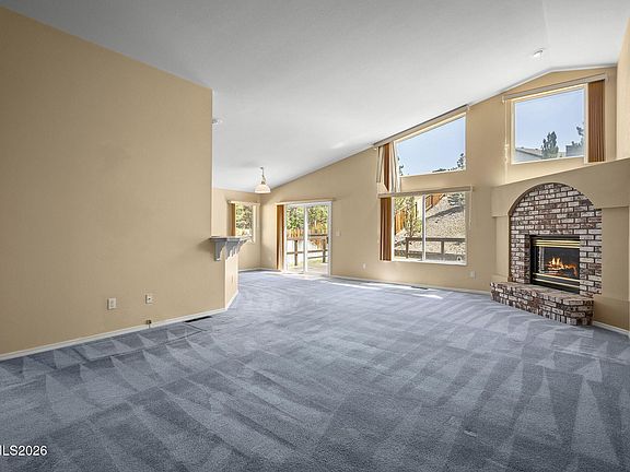 5th image of 4540 Goodwin Rd