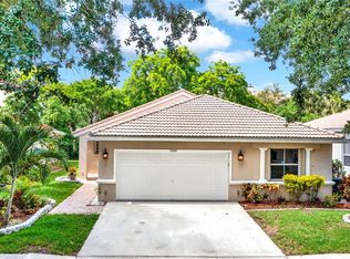 5326 NW 48th St, Coconut Creek, FL 33073