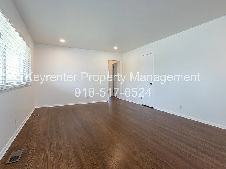 7610 E 21st Pl — Photo 10
