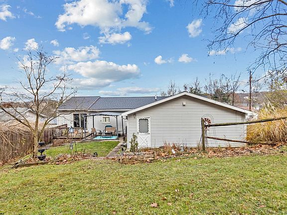 5th image of 164 Estate Dr