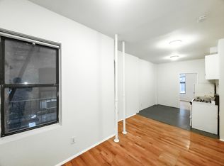 539 W 49th St #3C1, New York, NY 10019