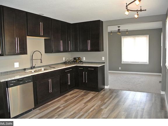 2nd image of 527 S Green Ave