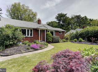 94 Manor Ln E, Yardley, PA