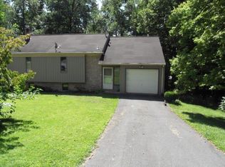 3488 Horizon Dr, Lancaster, PA 17601