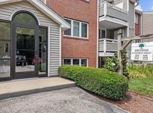 30 Chapman St UNIT 107, Weymouth, MA 02189
