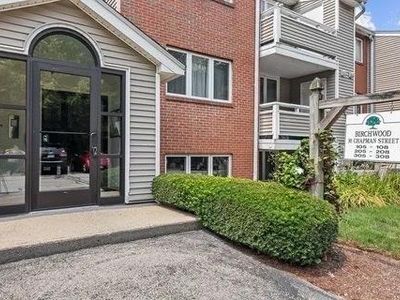 30 Chapman St Unit 107, Weymouth, MA, 02189