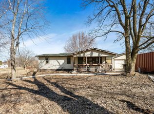 8586 Jason Ave NE, Monticello, MN 55362