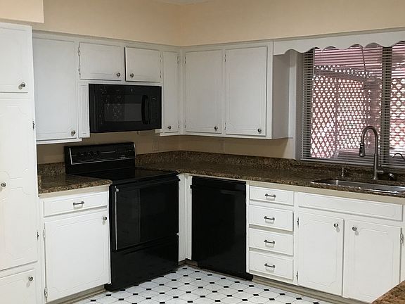 5th image of 2811 Mintwood Pl