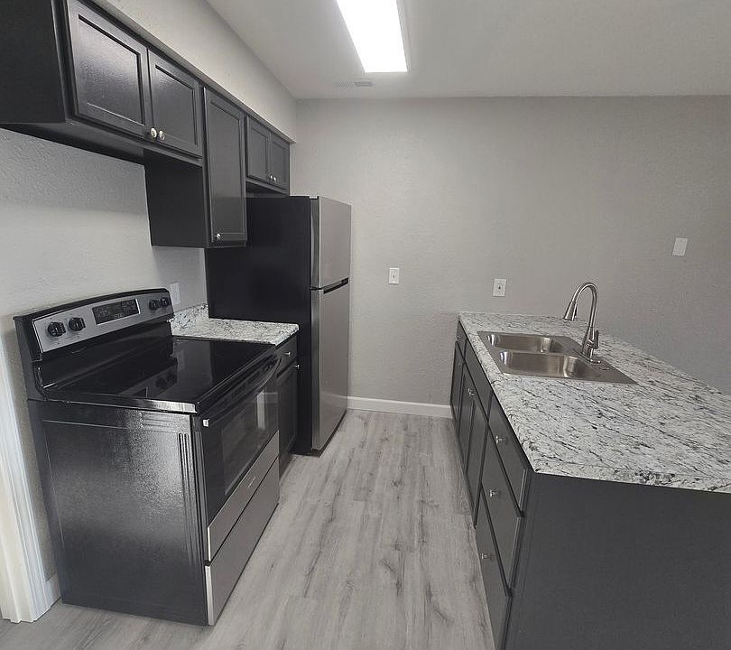 1st image of 33 Osage Ridge Rd #6