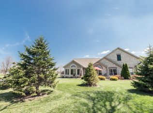 4700A Abbey Rd, Port Clinton, OH 43452