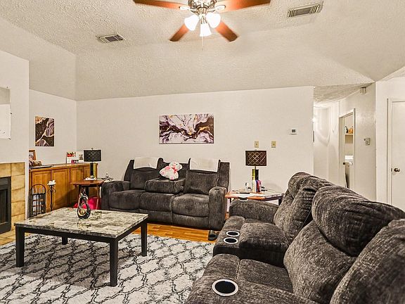 3rd image of 12151 Swords Creek Rd