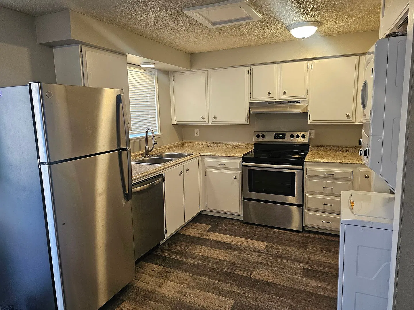 5115 Chicago Ave SW — Photo 1