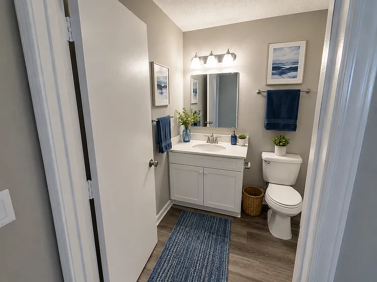 Summerdale Apartments — Photo 12
