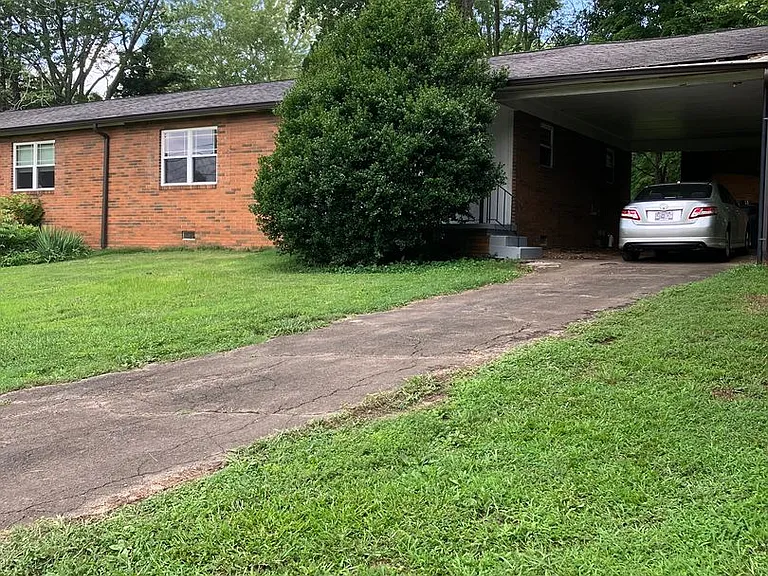 1100 Piney Grove Church Rd — Photo 3