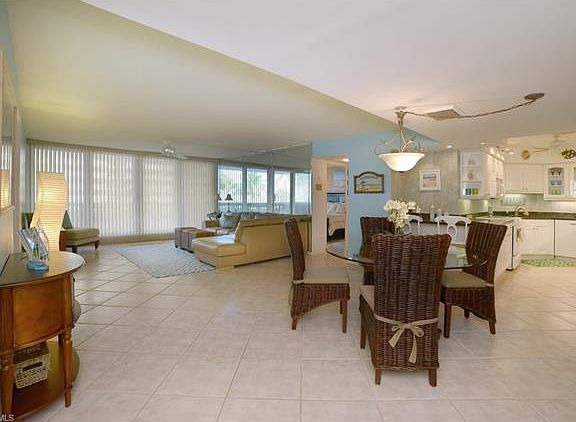 4th image of 4001 Gulf Shore Blvd N APT 104