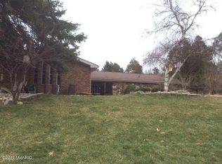 1679 Anderson Rd, Cassopolis, MI 49031