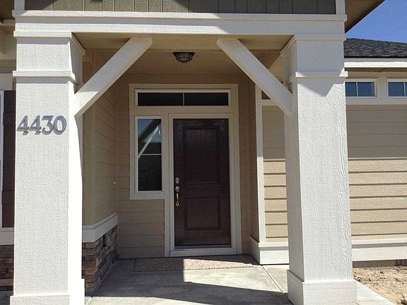 4th image of 4430 N Portage Dr