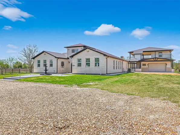 12212 Padon Rd, Needville, TX 77461