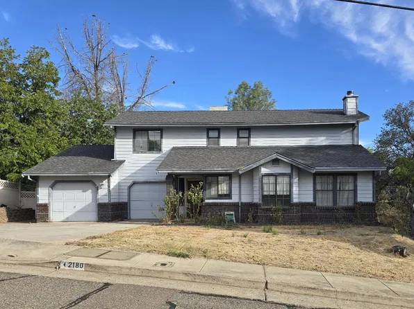 2180 Gold St, Redding, CA 96001