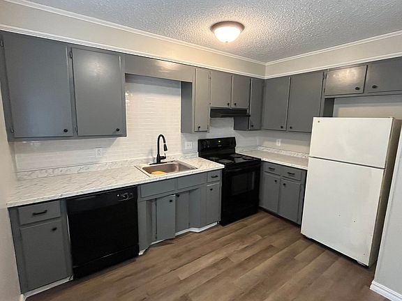 5th image of 502 N Erie Ave #502