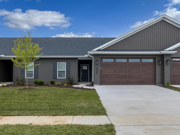 445 N 3rd Ave, Eldridge, IA 52748