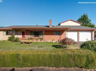 1550 NE Country Club Ave, Gresham, OR 97030