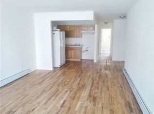 3113 Seagirt Ave, Far Rockaway, NY 11691