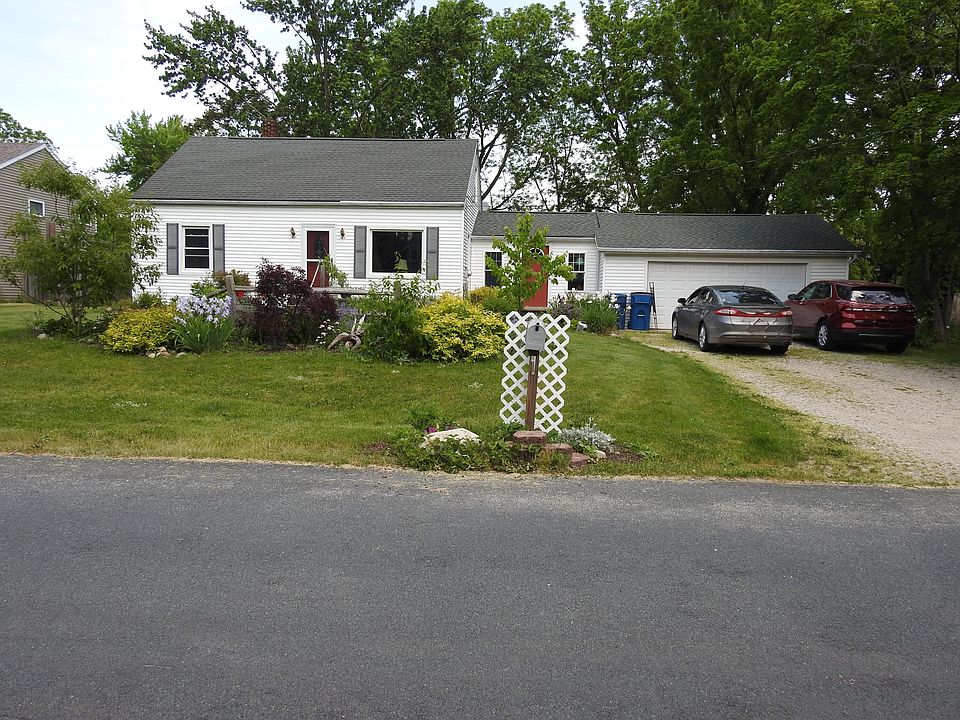 1st image of 3326 Stolk Dr