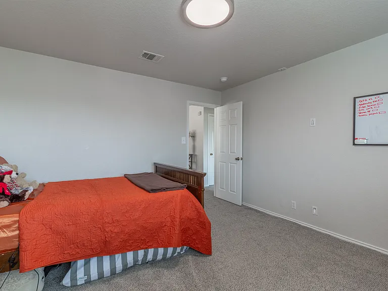 429 Sorenstam Way — Photo 23